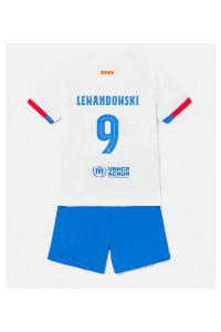 Fotbalové Dres Barcelona Robert Lewandowski #9 Dětské Venkovní Oblečení 2023-24 Krátký Rukáv (+ trenýrky)